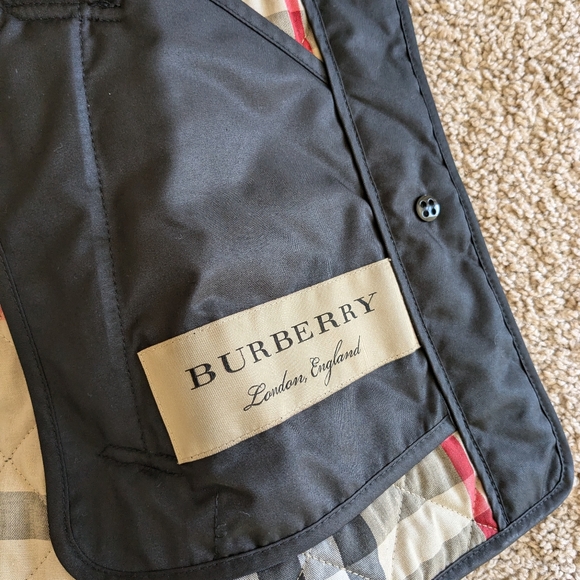 Burberry diamond quilted jacket XS GUC - Picture 4 of 5